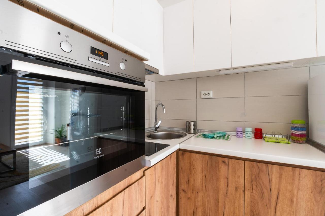 • Charming ǀ Near City Mall ǀ 1Br • Apartamento Skopie Exterior foto